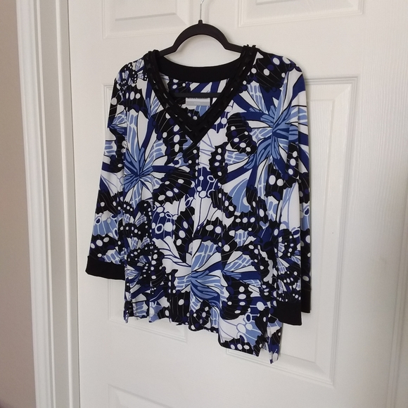 Alfred Dunner Ladies Petite Top - Picture 2 of 6